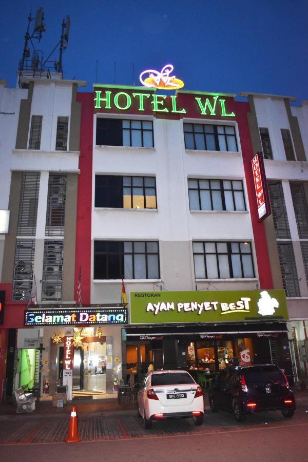 Wl Hotel Kampung Baharu Sungai Buluh Buitenkant foto